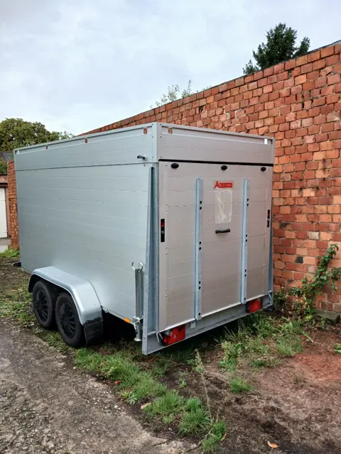 gesloten aanhangwagen anssems