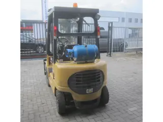 Foto 16 van Caterpillar GP20K, LPG-gas, duplo, side shift, vorkverstelling.