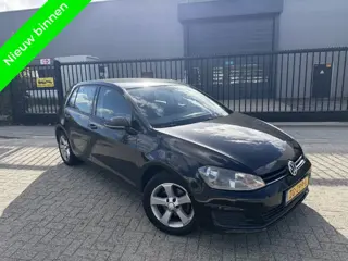 Foto 20 van Volkswagen Golf 2.0 TDI DSG7|150pk|Sensoren|Navi|Clima|Cruise