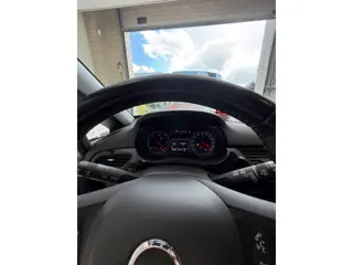 Foto 18 van Opel Corsa 1.3 CDTI Edition
