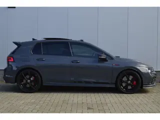 Foto 13 van Volkswagen Golf 8 2.0 TSI GTI Clubsport 300pk DSG7 2023