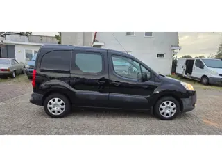 Foto 15 van Peugeot Partner 120 1.6 HDI L1 XT Profit + Airco Nap