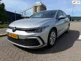 Foto 21 van Volkswagen GOLF 1.5 eTSI Business_150 PK_CAMERA_CarPLAY_NETTE_AUTO_