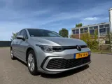 Foto 28 van Volkswagen GOLF 1.5 eTSI Business_150 PK_CAMERA_CarPLAY_NETTE_AUTO_