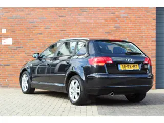 Foto 13 van Audi A3 Sportback 1.6 | 5 deurs | NAP