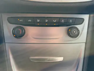Foto 12 van Opel Astra Sports Tourer 1.0 Business+ | PDC | CARPLAY | TREKHAAK!