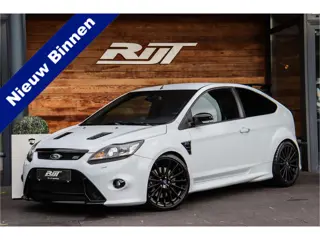 Foto 20 van Ford Focus 2.5 RS **collectors item/Milltek/Mountune/Carbon/Recaro**