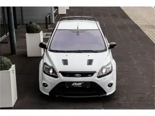 Foto 17 van Ford Focus 2.5 RS **collectors item/Milltek/Mountune/Carbon/Recaro**