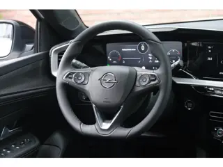 Foto 19 van Opel Mokka 1.2 Turbo 130pk EAT8 Ultimate - Adaptieve cruise - Achteruitrijcamera - Apple CarPlay - K