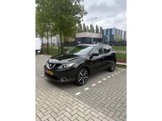 Foto 19 van Nissan Qashqai 1.6 Tekna 360 Cam - Pano - Leder