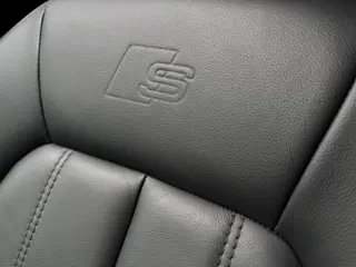 Foto 15 van Audi A3 Sportback 35 TFSI Black Ed. Leer Pano CarPlay