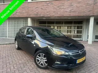 Foto 20 van Opel Astra 1.0 Online Ed. Clima Parkeersensor Camera Nap
