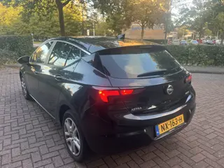 Foto 17 van Opel Astra 1.0 Online Ed. Clima Parkeersensor Camera Nap