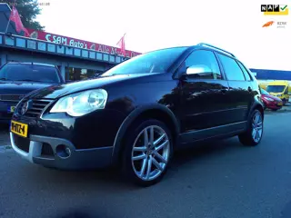 Foto 11 van Volkswagen Polo 1.4-16V Cross(Automaat+NAVI )