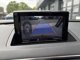 Foto 19 van Audi Q3 2.0 TFSI quattro S-line Pano (bj 2017, automaat)
