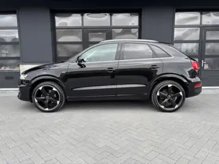 Foto 16 van Audi Q3 2.0 TFSI quattro S-line Pano (bj 2017, automaat)