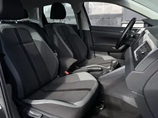 Foto 13 van Volkswagen Polo 1.0 TSI Comfortline stoelverwarming