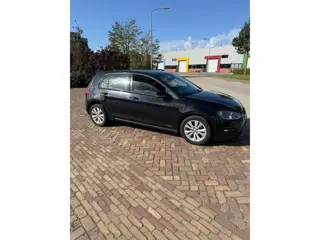 Foto 18 van Volkswagen Golf 1.6 TDI Highline