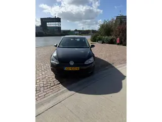 Foto 17 van Volkswagen Golf 1.6 TDI Highline