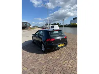 Foto 15 van Volkswagen Golf 1.6 TDI Highline