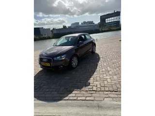 Audi A1 1.4 TFSI 119g. Ambition Pro Line Business