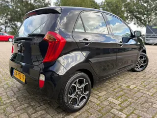 Foto 14 van Kia Picanto 1.0 CVVT Comfort Pack/ Airco/ E.ramen/APK!