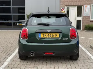 Foto 17 van MINI 3-deurs Cooper 1.5 136pk Business-Pack l AIRCO l FULL-LED l NAVI l PDC l SPORT-STOELEN l 96.000