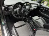Foto 26 van MINI 3-deurs Cooper 1.5 136pk Business-Pack l AIRCO l FULL-LED l NAVI l PDC l SPORT-STOELEN l 96.000