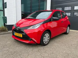 Toyota Aygo 1.0VVT-i x-fun l AIRCO l NAP l APK + BEURT NIEUW
