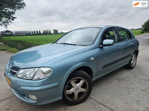 Nissan Almera 1.5 Luxury/ airco/ 5 deurs/ export