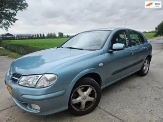 Nissan Almera 1.5 Luxury/ airco/ 5 deurs/ export