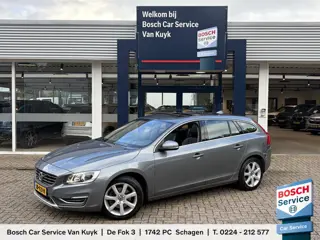 Volvo V60 2.0 T4 Nordic+ / Luxury / NL-Auto / Dealer-Onderhouden / Vol-Leder / Schuif-Kanteldak / St