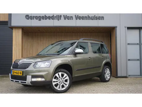 Skoda Yeti 1.2 TSI 105pk DSG Outdoor Outdoor & Elegance Leder/Alcantara Xenon 17inch LM Navi 43897km