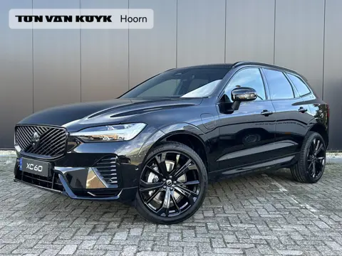Volvo XC60 2.0 T6 Plug-in hybrid AWD Plus Black Edition Panorama dak / Extra getint glas / 360 camer