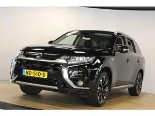 Mitsubishi Outlander 2.0 PHEV Executive Edition | Trekhaak | Camera