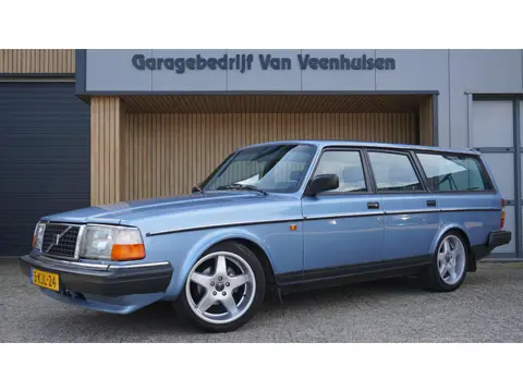 Volvo 240 245 2.3 Turbo 250PK B230FK Leder Airco 17inch Eiker *iPd* Cruise Control *Gereviseerde Mot