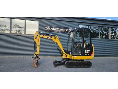 Caterpillar 301.7D (bj 2013)