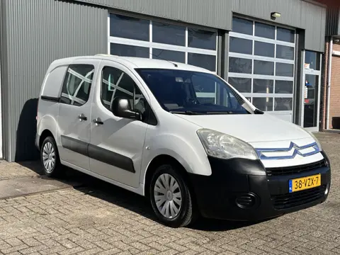 Citroën Berlingo 1.6 HDIF Marge Btw vrij!! Airco Trekhaak 1070kg trekgewicht Parrot Telefoonverbindi