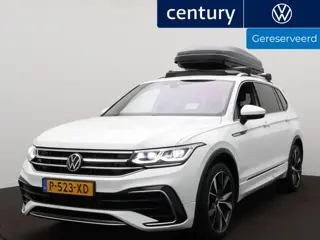 Volkswagen Tiguan Allspace 1.5 TSI R-Line Business+ 7p. Trekhaak - Panoramadak - Camera - 20 Inch