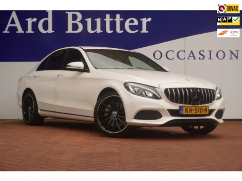 Mercedes-Benz C-klasse 350 e Lease Edition / 19"LMV / Navi /leder/Led/Camera/ Zwarte lijsten / Sfeer