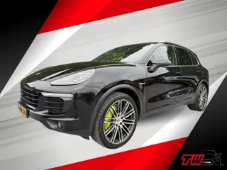 Porsche Cayenne 3.0 S E-Hybrid |PANO|BOSE|TREKHAAK|ADAPTIVE CRUISE