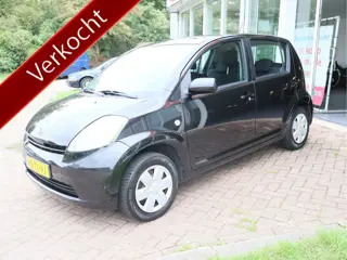 Daihatsu Sirion 2 1.0-12V Premium Kilometerstand NAP! Keurige Auto!