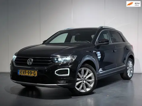 Volkswagen T-Roc 1.5 TSI Sport DSG /Virtual/Sfeer/ACC/Keyless/Camera/CarPlay/LED/LaneAss/DodeHoek