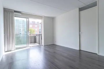 Woning aan de Banne Buikslootlaan te Amsterdam