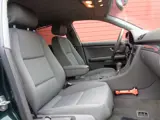 Foto 24 van Audi A4 Limousine 2.4 170PK Clima Cruise 6-BAK LMV Trekhaak NL-Auto