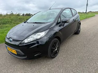 Ford Fiesta 1.25 Limited INCL NW APK & GARANTIE !