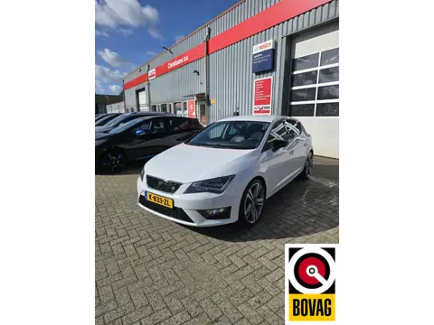 SEAT Leon 1.4 TSI ACT FR Dynamic Parelmoer wit