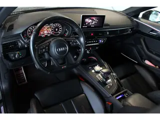 Foto 13 van Audi A4 Avant 2.0 TFSI MHEV S-Line Black Edition Pano | Standkachel | Keyless | Trekhaak | Virtual C