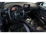 Foto 23 van Audi A4 Avant 2.0 TFSI MHEV S-Line Black Edition Pano | Standkachel | Keyless | Trekhaak | Virtual C