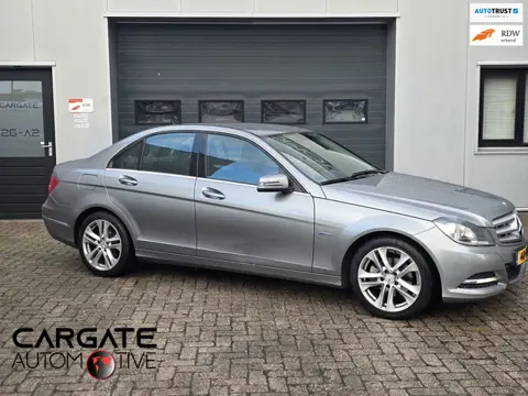 Mercedes-Benz C-klasse 180 Avantgarde|NieuwApk|Navi|Automaat|CC|Stoelverwarming